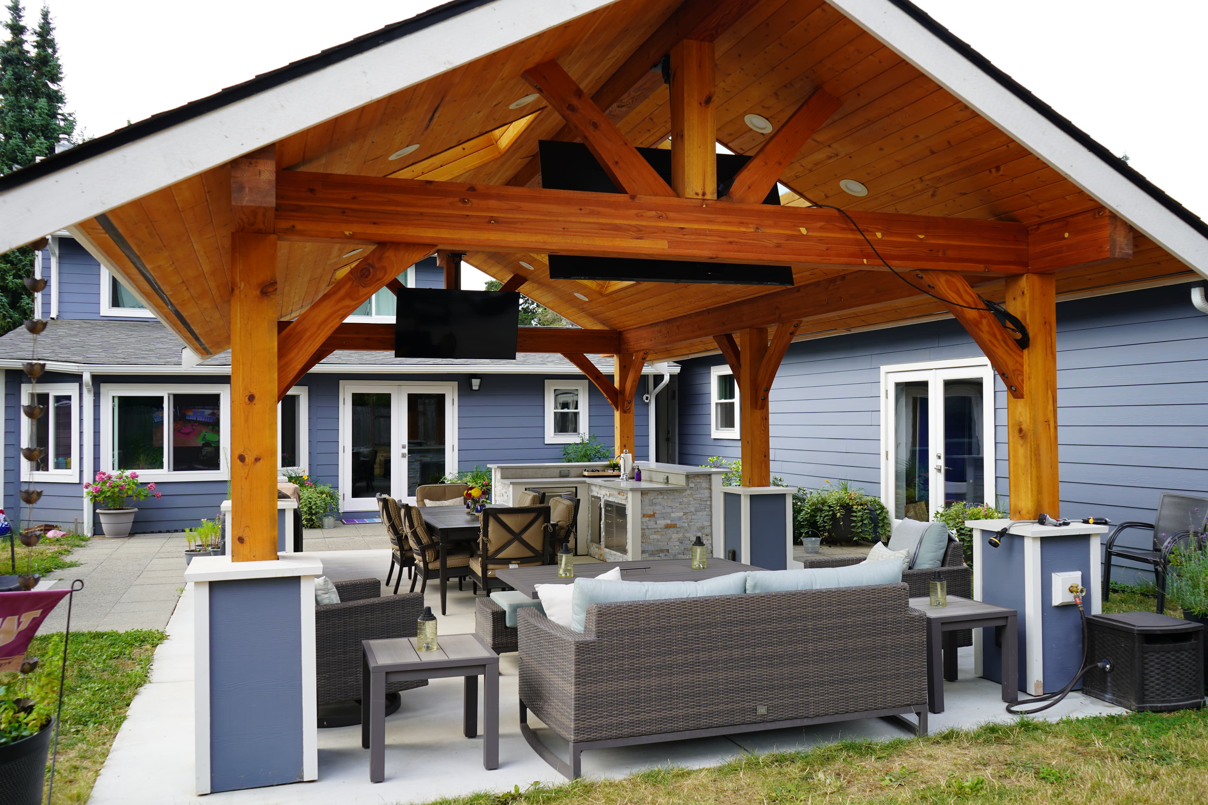Deck & Fence Staining