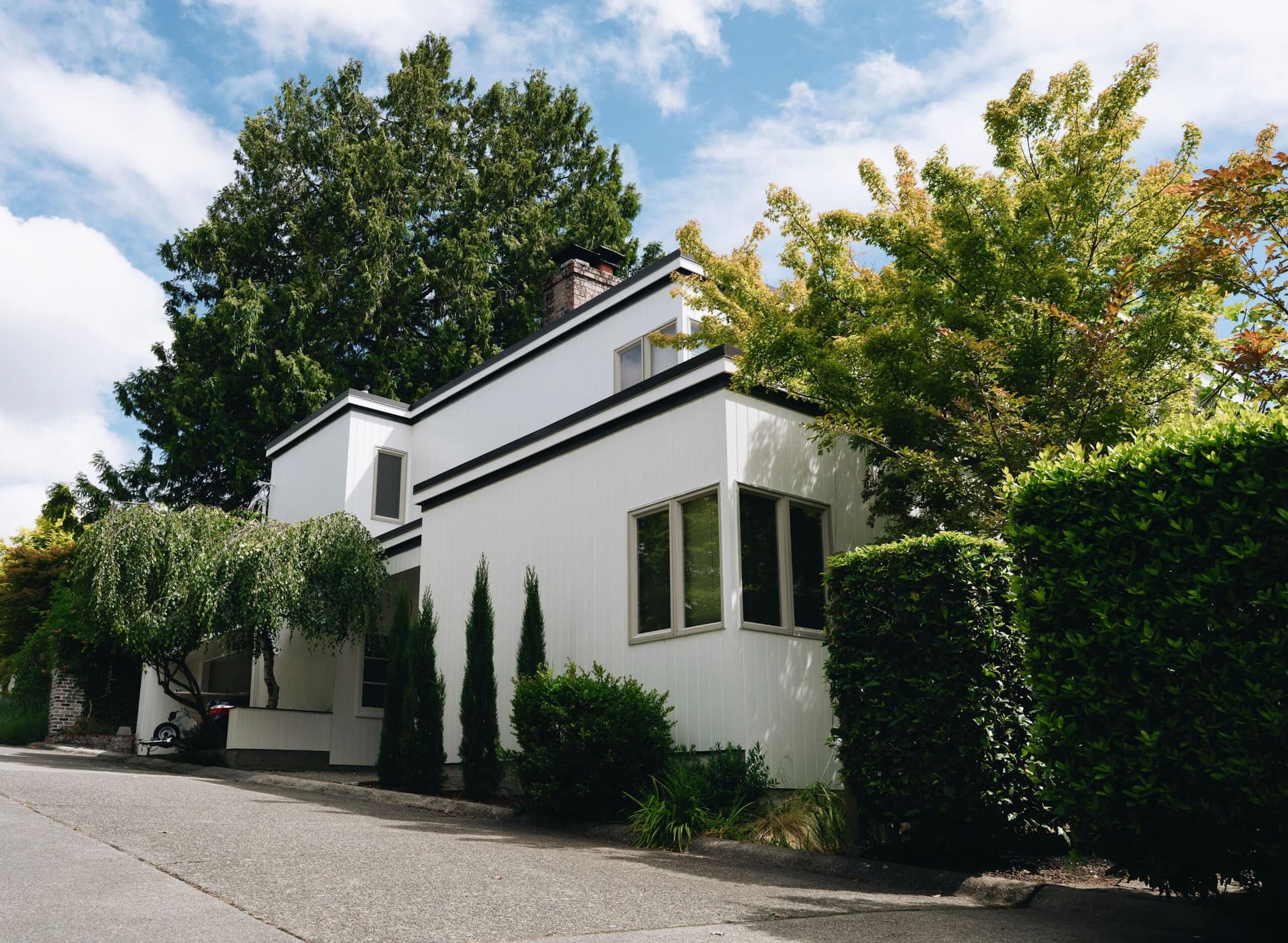 Belvoir Place exterior — garage and siding